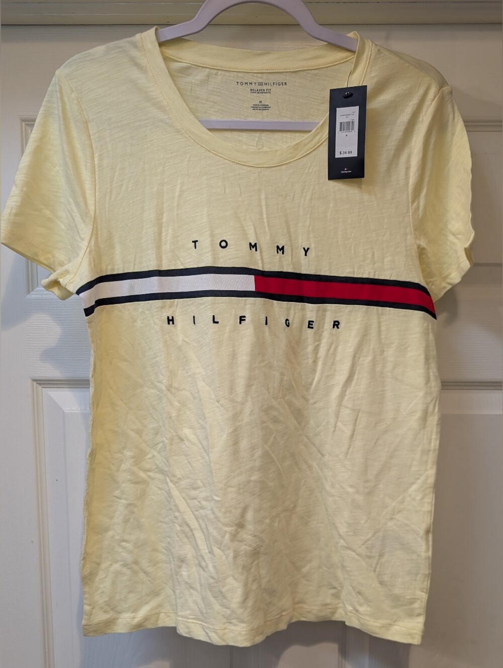 NWT Tommy Hilfiger Light Yellow Relaxed Fit Graphic Logo Tee T-Shirt Medium